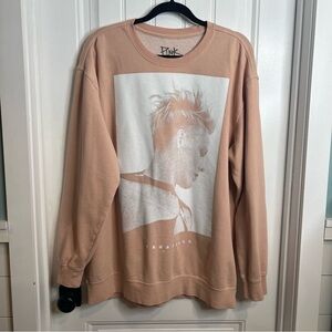 PINK Alecia Moore Summer‎ Carnival Trustfall Concert Sweatshirt. Size XL.